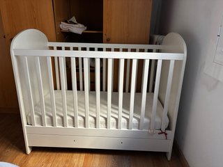 Cuna Ikea con cajones