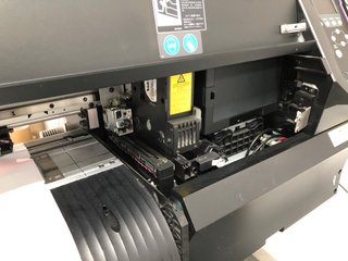 Impresora UV Mimaki UCJV300-160 160 cm