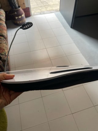 Mesa portátil para portátil con lámpara