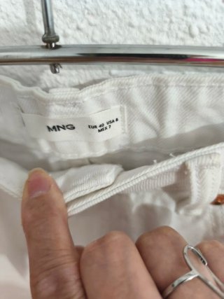 Shorts blancos Mango