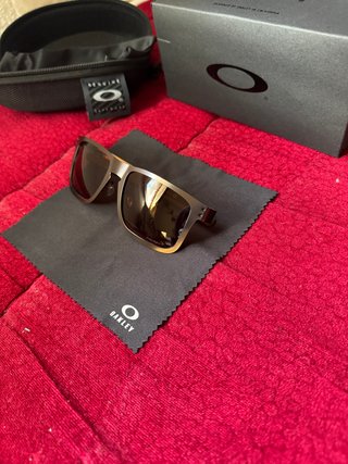 Gafas Oakley Holbrook Metal Marrones
