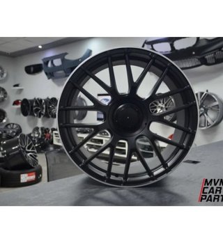 Juego de 4 Llantas 19 GTS Black matt MB24