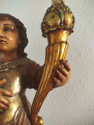 Talla madera antigua religiosa niño candelero