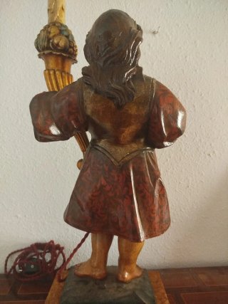 Talla madera antigua religiosa niño candelero