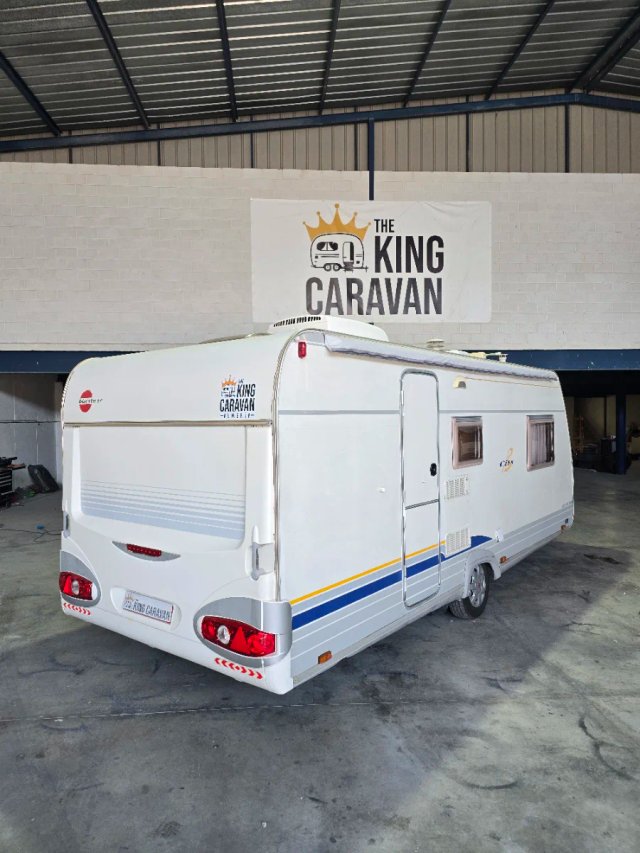 Caravana Burstner 6 plazas Aire Mover Toldo Avance