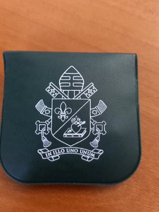 Rosario  donato dal Santo Santo Padre Leone XIV