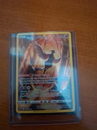 Carta Pokémon Galarian Moltres V