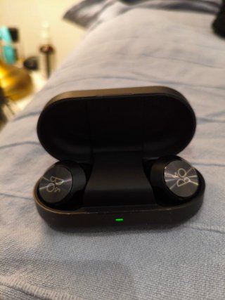 Auriculares Bang & Olufsen EQ Negros