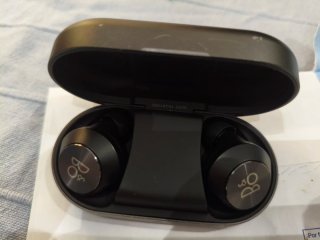 Auriculares Bang & Olufsen EQ Negros