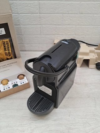 Cafetera Nespresso DeLonghi Inissia