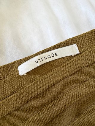 Conjunto Uterqüe verde oliva