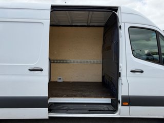 Mercedes Sprinter L3H2 Manual 7 METROS LONGITUD