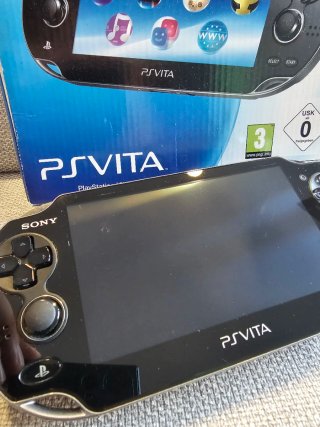 PlayStation Vita OLED PCH-1004 OLED completa