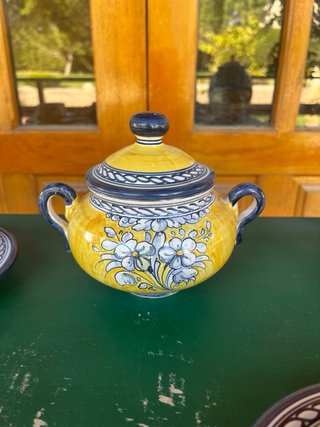 Juego de café de cerámica azul y amarillo