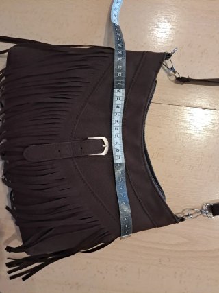 Bolso marrón chocolate con flecos