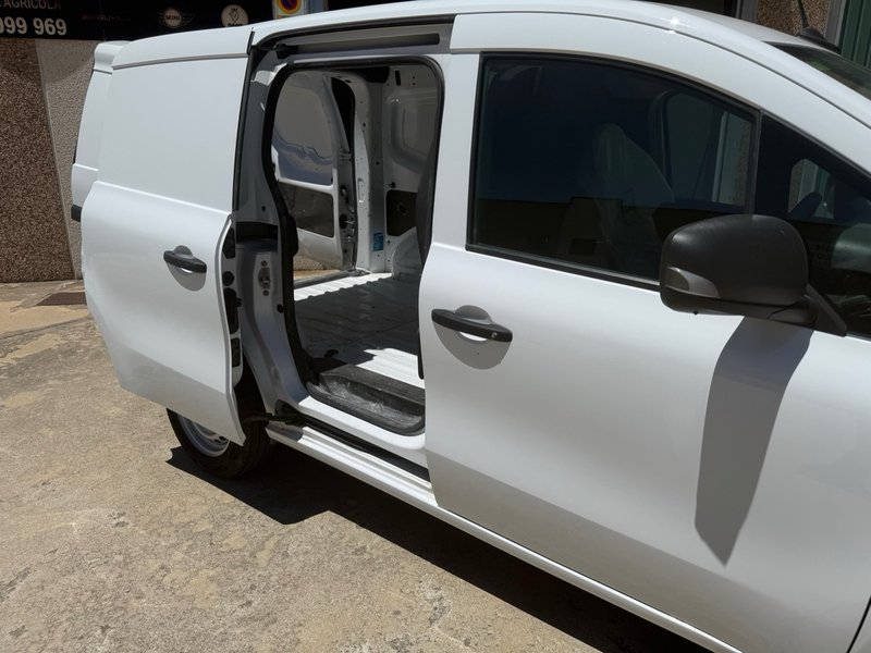 Mercedes-Benz Citan 2022, foto 10