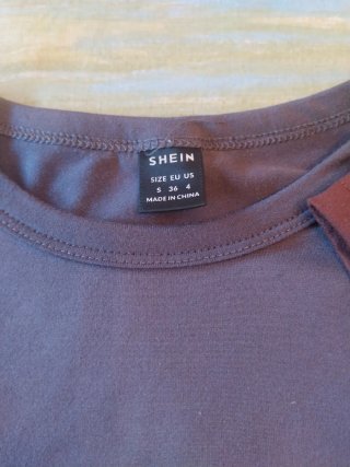 Lote 2 Camisetas SHEIN Azul y Marrón