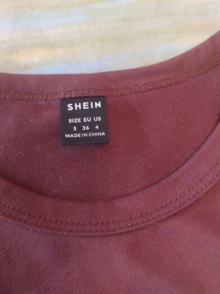 Lote 2 Camisetas SHEIN Azul y Marrón