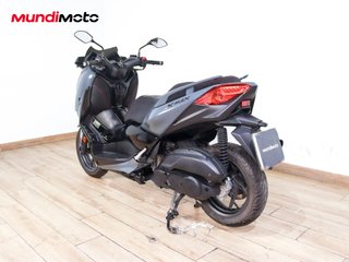 YAMAHA X-MAX 125 TECH MAX