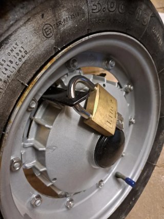 Candado para Vespa
