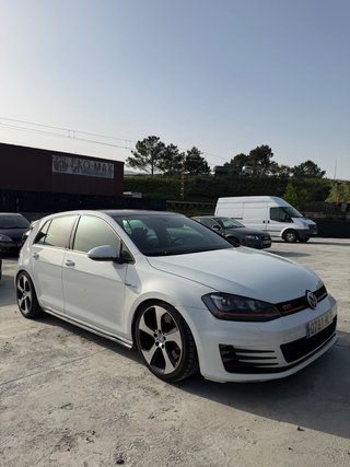 Volkswagen Golf 2014