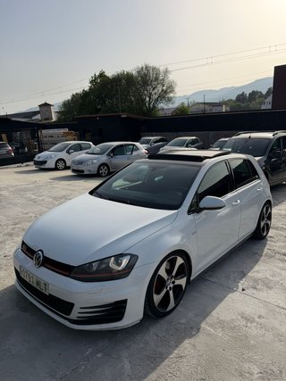 Volkswagen Golf 2014