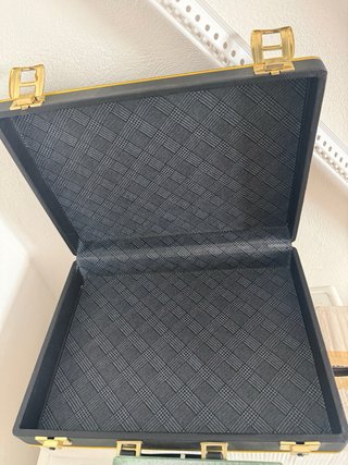 Maletín Arki Negro y Dorado Nuevo