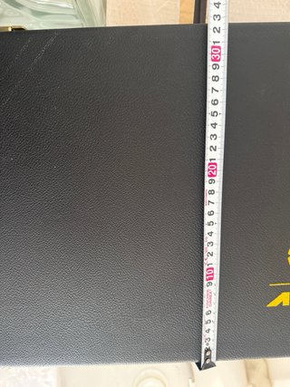 Maletín Arki Negro y Dorado Nuevo