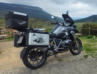 BMW GS Adventure Moto Negra y Plateada