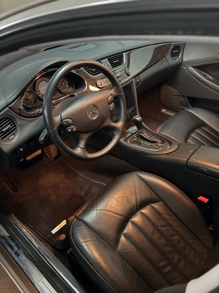 Mercedes-Benz CLS 500