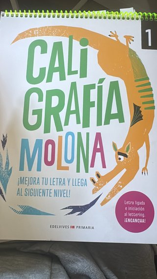 Libro Caligrafia Molona primero de primaria
