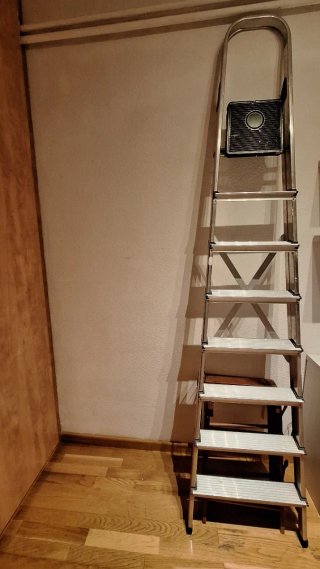 Escalera aluminio 7 peldaños
