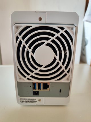 NAS Synology DS218j (Impecable) - Nube personal