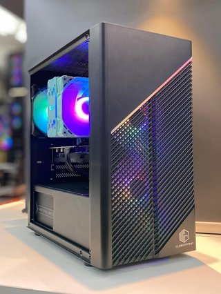 Pc Gaming RTX 4060 / Ryzen 7800X3D !! NUEVO !!