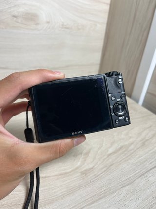 Cámara Sony RX100 IV Negra