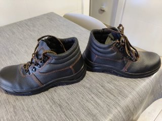 Botas de seguridad negras