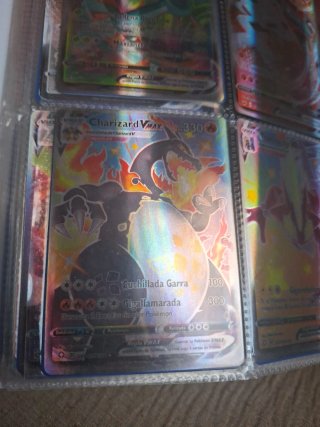 Charizard VMAX Pokémon Carta