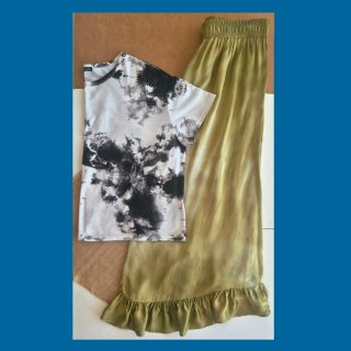 Falda larga Zara tie dye verde talla M