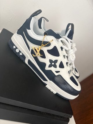 Zapatillas Louis Vuitton Azul y Blanco