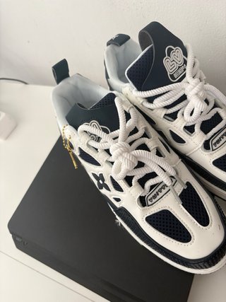 Zapatillas Louis Vuitton Azul y Blanco