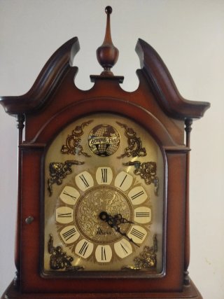 Reloj de pared Micro de madera