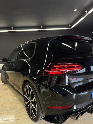 Volkswagen Golf GTI Performance 2.0 TSI 180kW (245CV)