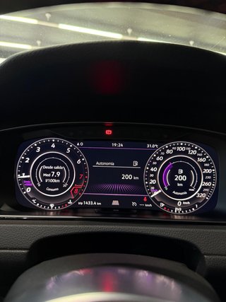Volkswagen Golf GTI Performance 2.0 TSI 180kW (245CV)
