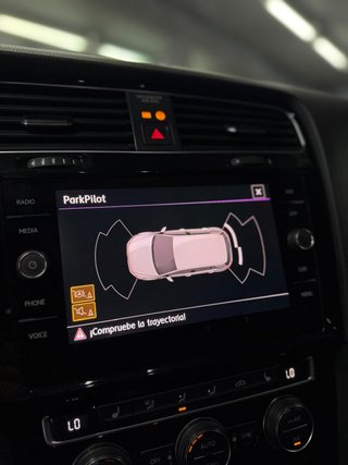 Volkswagen Golf GTI Performance 2.0 TSI 180kW (245CV)