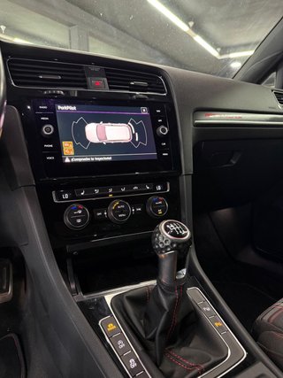 Volkswagen Golf GTI Performance 2.0 TSI 180kW (245CV)