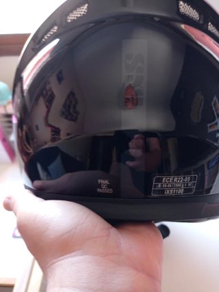 Casco de moto ixs