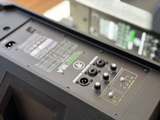 2x Mackie Thump 12A + 2 soportes