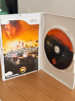 Pack 4 juegos Wii: Call of Duty, NFS, Driver