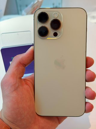 iPhone 14 Pro Max 256GB Dorado | Tienda Física