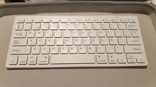 Funda Rígida Aprica para Teclado Inalámbrico